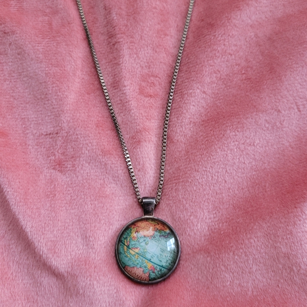 World globe necklace 🌎